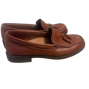 Women’s Classic Brown Vintage Leather  Loafers with Tassles
